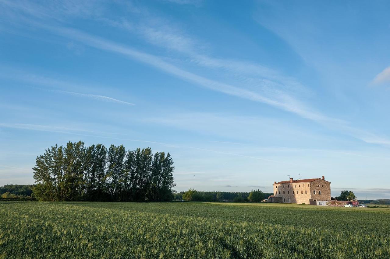 Albergue Turistico "La Fabrica" Tardajos Bagian luar foto