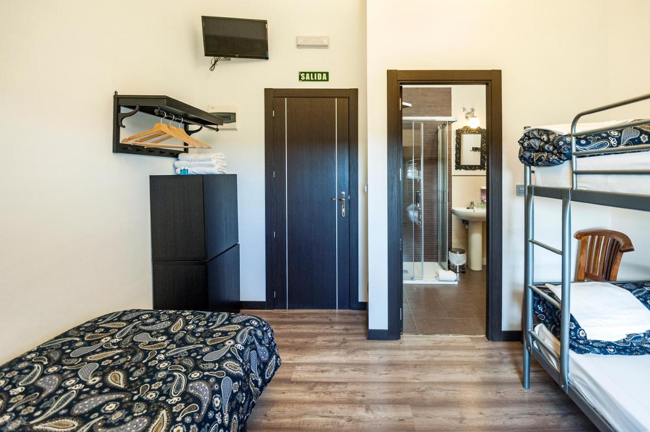 Albergue Turistico "La Fabrica" Tardajos Bagian luar foto