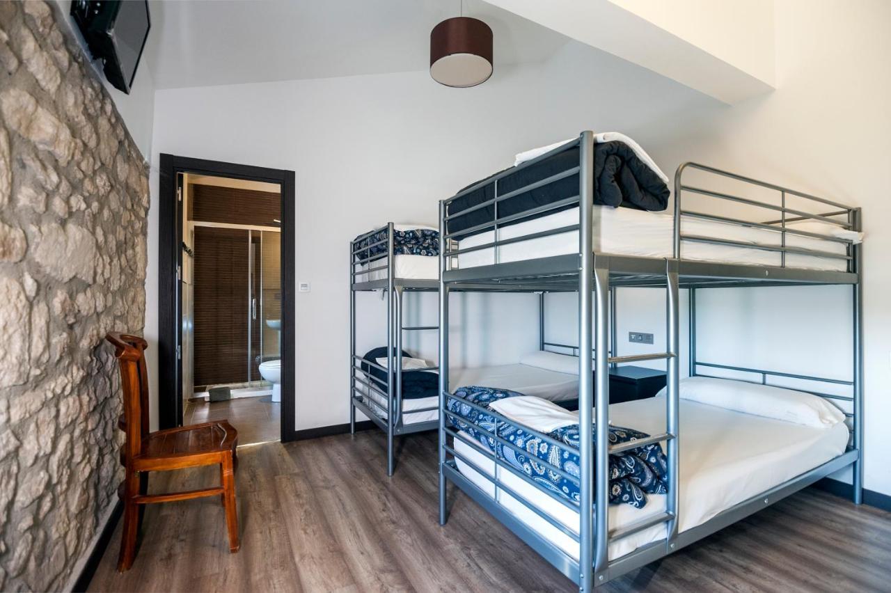 Albergue Turistico "La Fabrica" Tardajos Bagian luar foto